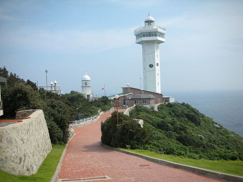巨文島事件 - 巨文島灯台