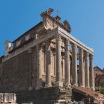 アントニヌス＝ピウスとファウスティナ神殿