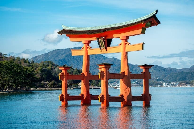 厳島神社